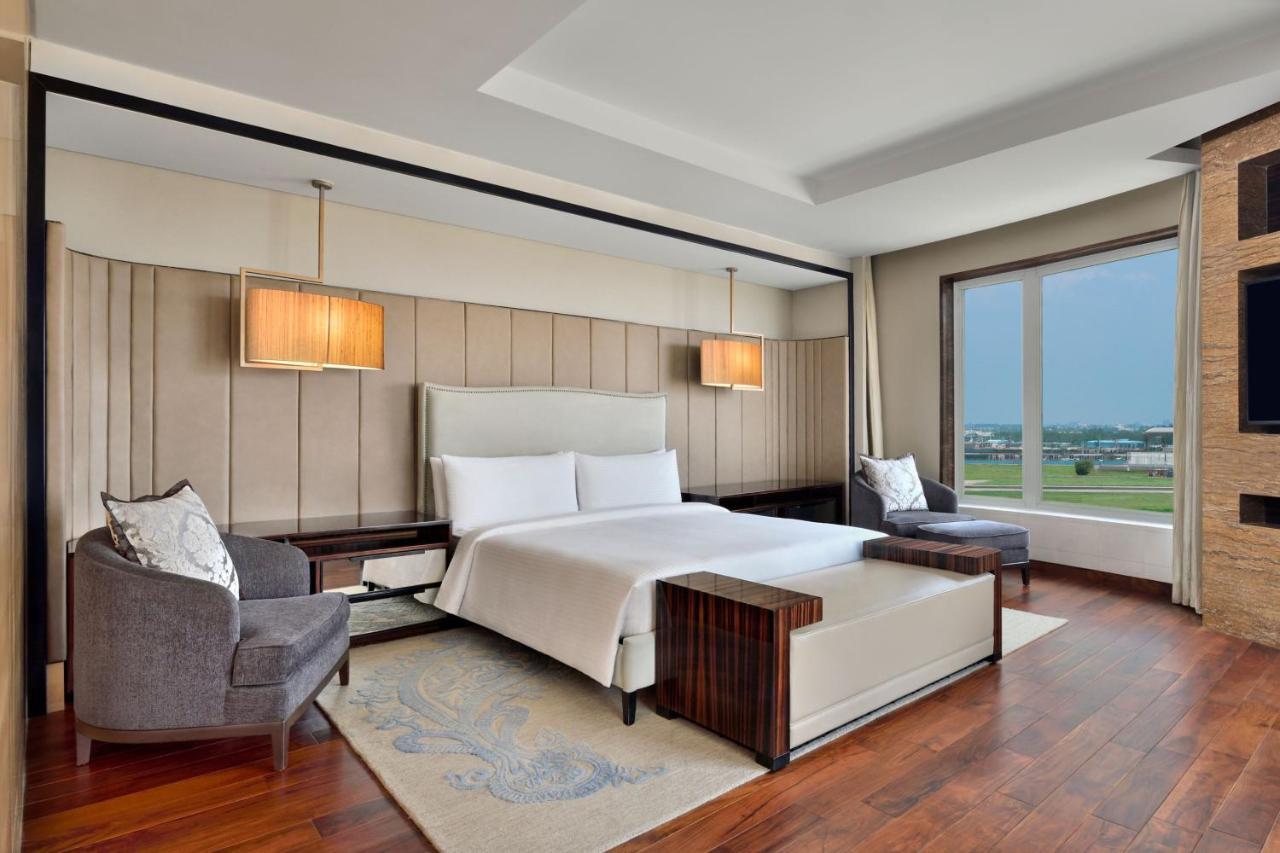 Hotel Jw Marriott Aerocity 5*