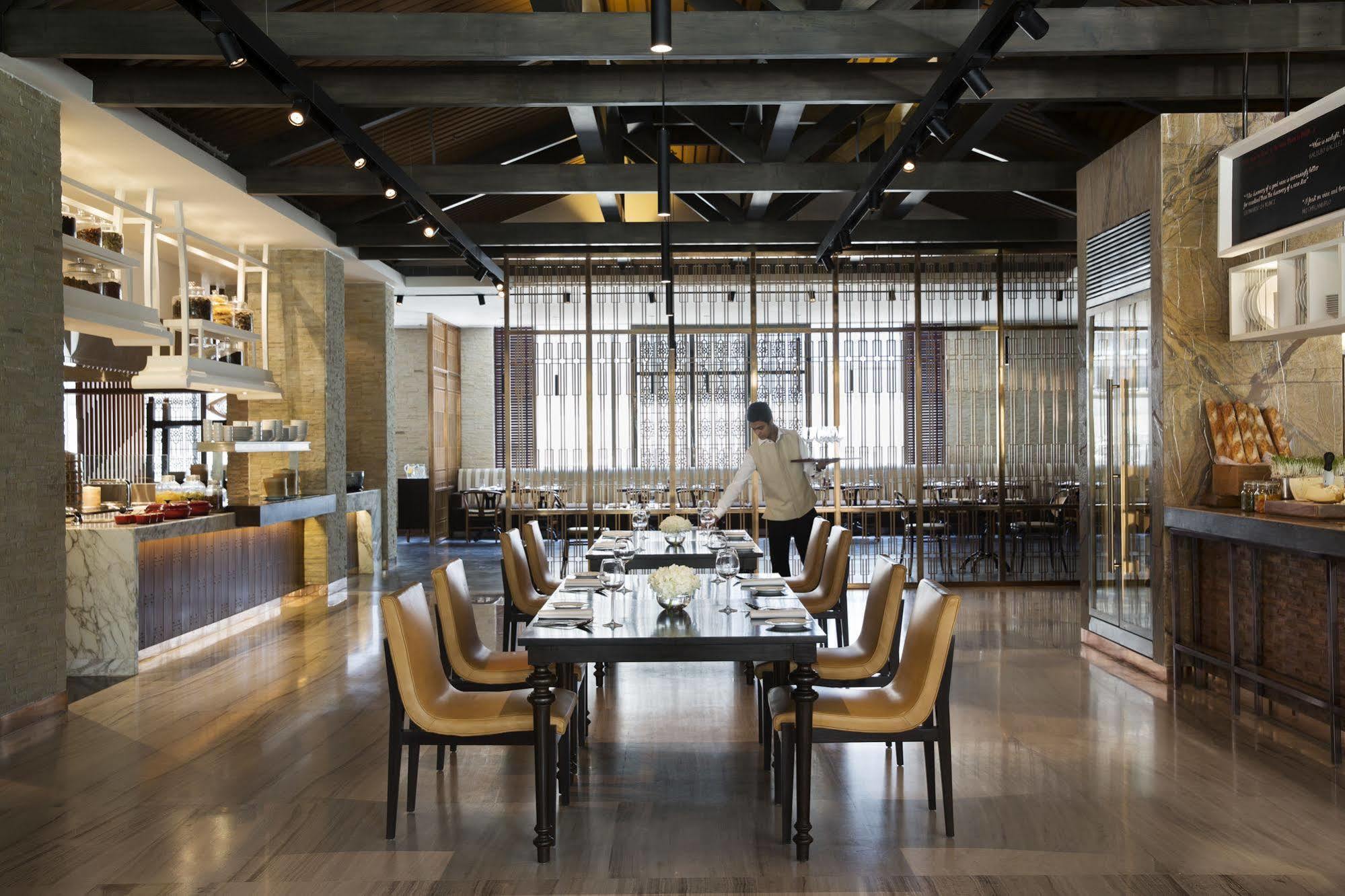 Hotel Jw Marriott Aerocity
