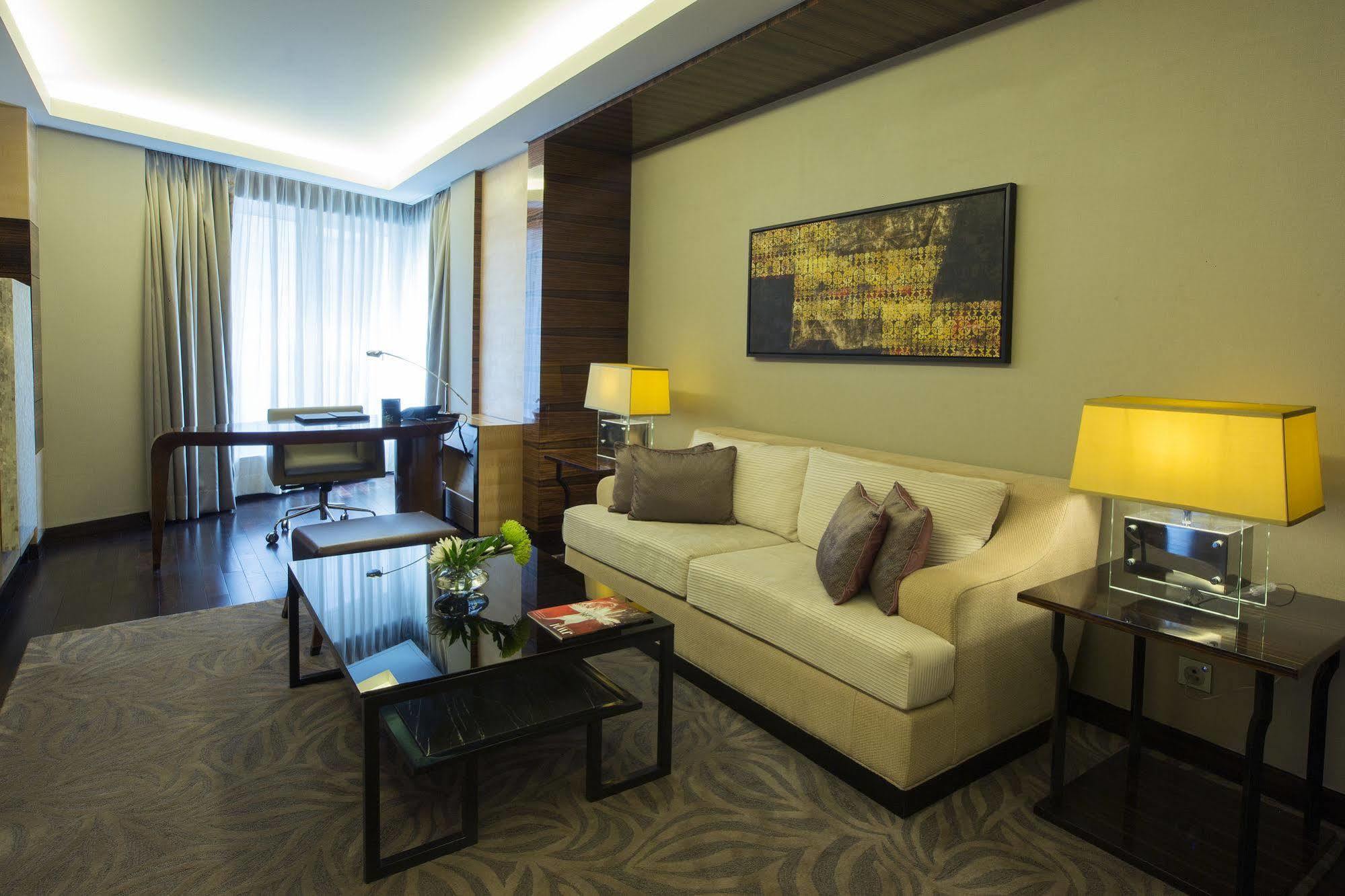 Jw Marriott Aerocity Hotel